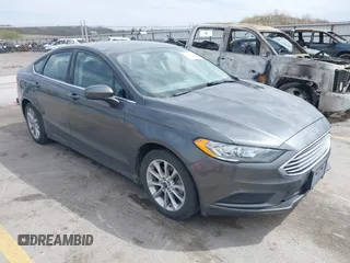 2017 Ford Fusion SE с VIN 3FA6P0H7XHR228922, выставлен на аукционе IAAI как лот 42162345 с пробегом 186 000 миль миль и . История ставок и продаж доступна на DreamBid. Изображение 1.