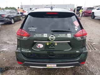 2018 Nissan Rogue SV with VIN 5N1AT2MT8JC833777, listed as a IAAI auction lot 41910544 with 112,713 mi miles and . Bid and sale history available at carsss.com. Image 16.