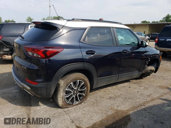 2021 Chevrolet TrailBlazer ACTIV with VIN KL79MSSL7MB129262, listed as a Copart auction lot 64943664 with 33,263 mi miles and Salvage Title. Bid and sale history available at DreamBid. Image 3.