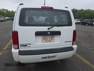 2011 Dodge Nitro SE z VIN 1D4PT2GK2BW589063, wystawiony jako IAAI lot #42408917 z przebiegiem 160 504 mil mil oraz . Historia ofert i sprzedaży dostępna na DreamBid. Obrazek 46.
