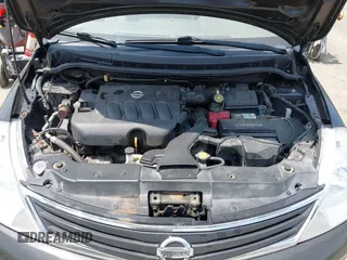 2011 Nissan Versa S z VIN 3N1BC1CP6BL513812, wystawiony jako IAAI lot #42437365 z przebiegiem 158 449 mil mil oraz . Historia ofert i sprzedaży dostępna na DreamBid. Obrazek 10.