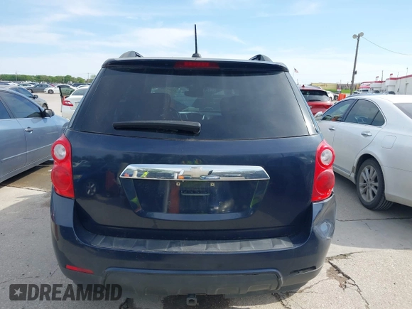 2015 Chevrolet Equinox LT z VIN 2GNFLFEK1F6256959, wystawiony jako IAAI lot #41899721 z przebiegiem 131 165 mil mil oraz . Historia ofert i sprzedaży dostępna na DreamBid. Obrazek 16.
