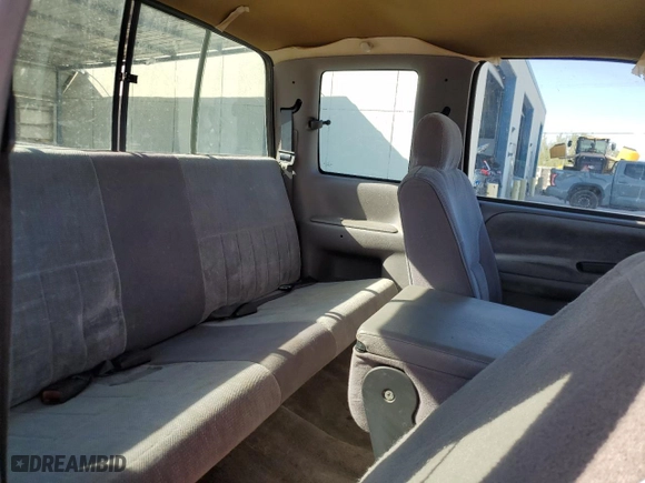 1996 Dodge Ram 1500 with VIN 3B7HF13Z3TG167034, listed as a Copart auction lot 72042524 with 211,593 mi miles and Salvage Title. Bid and sale history available at carsss.com. Image 10.