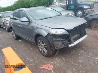 2014 Audi Q7 Premium Plus z VIN WA1LGAFE1ED003856, wystawiony jako IAAI lot #42183101 z przebiegiem 91 696 mil mil oraz . Historia ofert i sprzedaży dostępna na DreamBid. Obrazek 1.