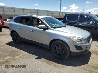 2013 Volvo XC60 T6 с VIN YV4902DZ8D2383477, выставлен на аукционе Copart как лот 55841775 с пробегом 135 756 миль миль и Списание • Salvage title. История ставок и продаж доступна на DreamBid. Изображение 4.