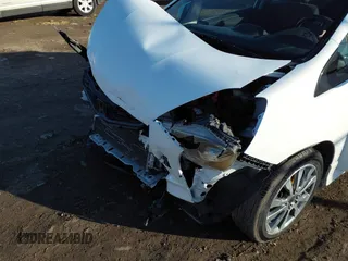 2013 Honda Fit Sport с VIN JHMGE8H53DC052224, выставлен на аукционе IAAI как лот 41524154 с пробегом 74 204 миль миль и . История ставок и продаж доступна на DreamBid. Изображение 6.