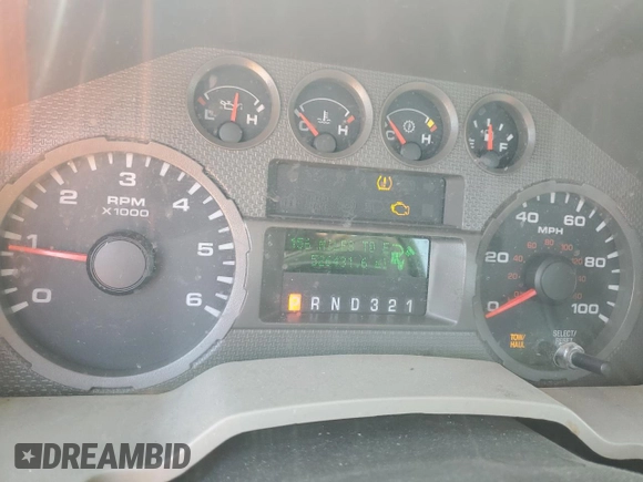 2010 Ford F-250 z VIN 1FTNF2A59AEB28302, wystawiony jako Copart lot #52718485 z przebiegiem 526 431 mil mil oraz Szkoda całkowita • Salvage title. Historia ofert i sprzedaży dostępna na DreamBid. Obrazek 9.