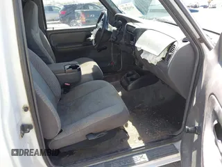 2002 Ford Ranger XL with VIN 1FTYR14U82PA53776, listed as a IAAI auction lot 41968782 with Not Provided miles and . Bid and sale history available at carsss.com. Image 5.
