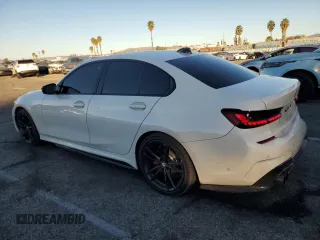 2022 BMW 3 Series M340i with VIN 3MW5U7J07N8C40822, listed as a Copart auction lot 84839034 with 92,672 mi miles and Salvage Title. Bid and sale history available at carsss.com. Image 2.