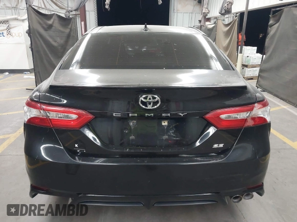 2020 Toyota Camry SE z VIN 4T1G11AK7LU302329, wystawiony jako IAAI lot #42148649 z przebiegiem 46 053 mil mil oraz . Historia ofert i sprzedaży dostępna na DreamBid. Obrazek 16.