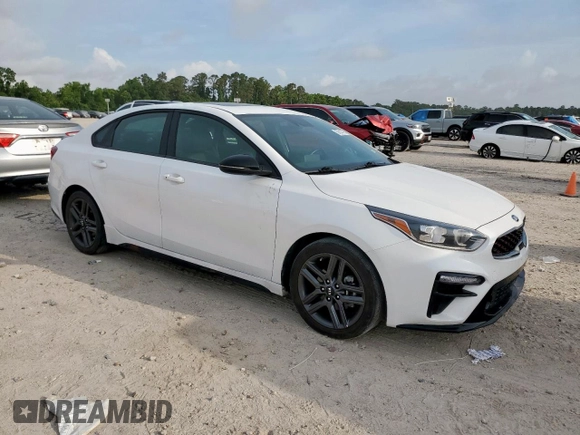 2021 Kia Forte GT-Line with VIN 3KPF34AD3ME366221, listed as a Copart auction lot 57614775 with 45,738 mi miles and Clean title. Bid and sale history available at DreamBid. Image 4.