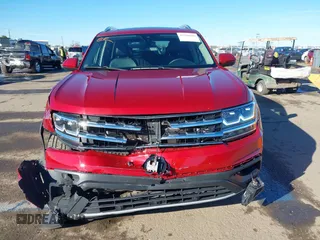 2018 Volkswagen Atlas SEL Premium with VIN 1V2NR2CAXJC532205, listed as a IAAI auction lot 41598269 with 122,975 mi miles and . Bid and sale history available at DreamBid. Image 12.