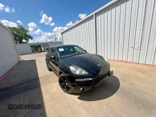 2012 Porsche Cayenne S with VIN WP1AB2A29CLA47281, listed as a Copart auction lot 62614235 with 178,061 mi miles and Clean title. Bid and sale history available at DreamBid. Image 1.