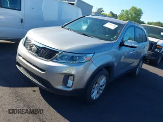 2015 Kia Sorento EX with VIN 5XYKU4A79FG628142, listed as a IAAI auction lot 42190773 with 153,707 mi miles. Bid and sale history available at carsss.com. Image 22.