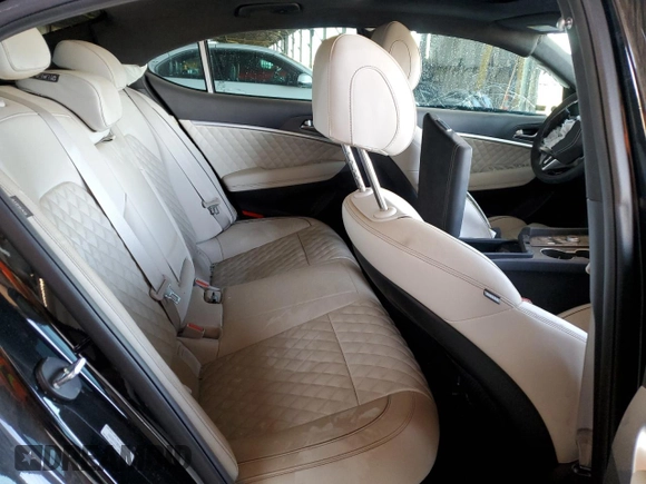 2024 Genesis G70 Sport Advanced with VIN KMTG54SE5RU139337, listed as a Copart auction lot 57085735 with 1,290 mi miles and Salvage Title. Bid and sale history available at DreamBid. Image 10.