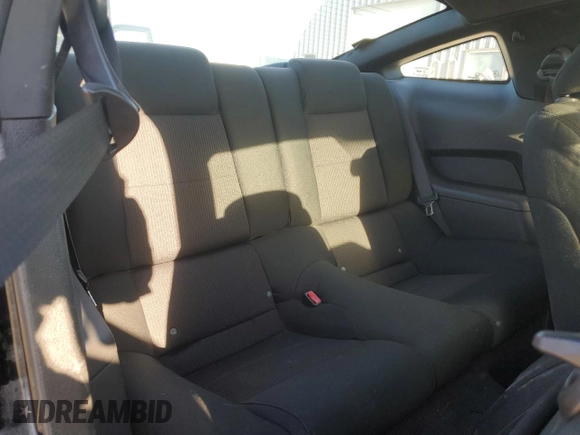 2010 Ford Mustang V6 с VIN 1ZVBP8AN1A5134532, выставлен на аукционе Copart как лот 48595635 с пробегом 96 820 миль миль и Списание • Salvage title. История ставок и продаж доступна на DreamBid. Изображение 10.