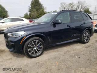 2022 BMW X5 M50i with VIN 5UXJU4C04N9L28261, listed as a Copart auction lot 51286815 with 39,696 mi miles and Salvage Title. Bid and sale history available at carsss.com. Image 1.