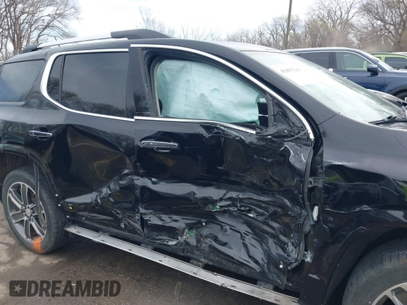 2017 GMC Acadia Denali z VIN 1GKKNXLS6HZ141988, wystawiony jako IAAI lot #41855218 z przebiegiem 132 732 mil mil oraz . Historia ofert i sprzedaży dostępna na DreamBid. Obrazek 6.