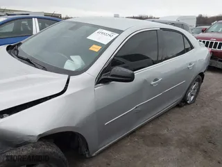 2014 Chevrolet Malibu LS with VIN 1G11B5SL5EF270244, listed as a IAAI auction lot 41932292 with 161,442 mi miles. Bid and sale history available at carsss.com. Image 15.
