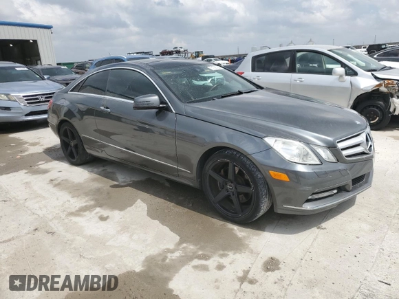 2013 Mercedes-Benz E-Class E 350 with VIN WDDKJ5KB8DF192956, listed as a Copart auction lot 51295295 with 114,234 mi miles and Non Repairable. Bid and sale history available at carsss.com. Image 4.