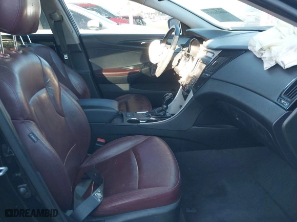 2012 Hyundai Sonata 2.0T SE with VIN 5NPEC4ABXCH464909, listed as a IAAI auction lot 40926357 with 59,230 mi miles. Bid and sale history available at carsss.com. Image 5.