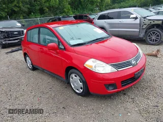 2007 Nissan Versa SL with VIN 3N1BC13E77L460026, listed as a IAAI auction lot 42632355 with 186,214 mi miles and . Bid and sale history available at DreamBid. Image 1.