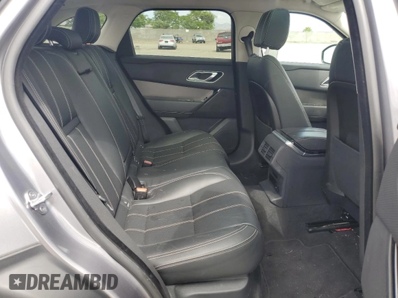 2020 Land Rover Range Rover Velar S z VIN SALYB2EX2LA242097, wystawiony jako Copart lot #53985615 z przebiegiem 45 714 mil mil oraz Szkody całkowita. Historia ofert i sprzedaży dostępna na DreamBid. Obrazek 11.