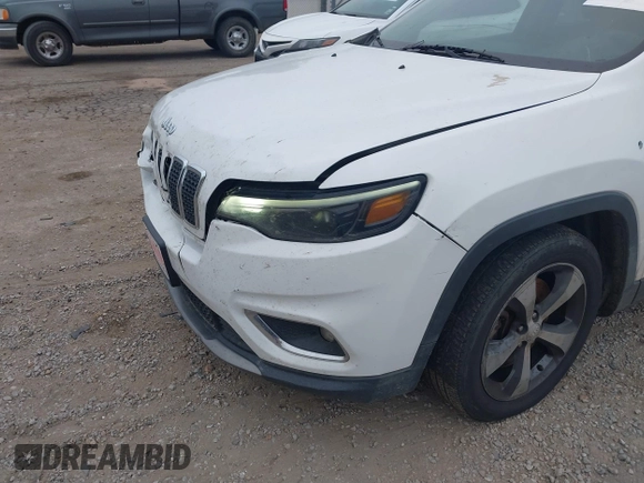 2019 Jeep Cherokee Limited z VIN 1C4PJLDB8KD195916, wystawiony jako IAAI lot #40787056 z przebiegiem 147 047 mil mil oraz . Historia ofert i sprzedaży dostępna na DreamBid. Obrazek 18.