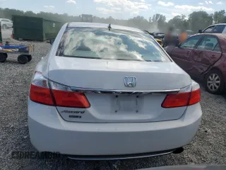 2013 Honda Accord LX z VIN 1HGCR2F35DA164233, wystawiony jako Copart lot #54863775 z przebiegiem 231 792 mil mil oraz Szkoda całkowita • Salvage title. Historia ofert i sprzedaży dostępna na DreamBid. Obrazek 6.