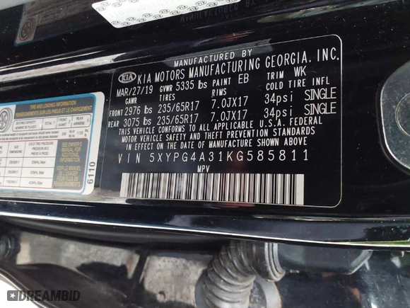 2019 Kia Sorento L with VIN 5XYPG4A31KG585811, listed as a IAAI auction lot 41531134 with 141,656 mi miles. Bid and sale history available at carsss.com. Image 9.