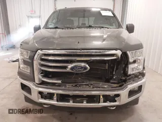 2015 Ford F-150 XLT with VIN 1FTEW1EP0FKE41589, listed as a IAAI auction lot 41345180 with 152,772 mi miles. Bid and sale history available at carsss.com. Image 12.