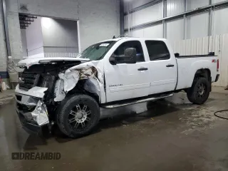 2011 GMC Sierra 2500HD SLE z VIN 1GT120C80BF152148, wystawiony jako Copart lot #75764754 z przebiegiem 193 798 mil mil oraz Szkoda całkowita • Salvage title. Historia ofert i sprzedaży dostępna na DreamBid. Obrazek 1.