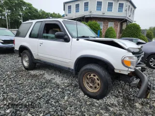 1997 Ford Explorer with VIN 1FMCU24E4VUA33730, listed as a Copart auction lot 62601625 with 100,600 mi miles and Clean title. Bid and sale history available at DreamBid. Image 4.