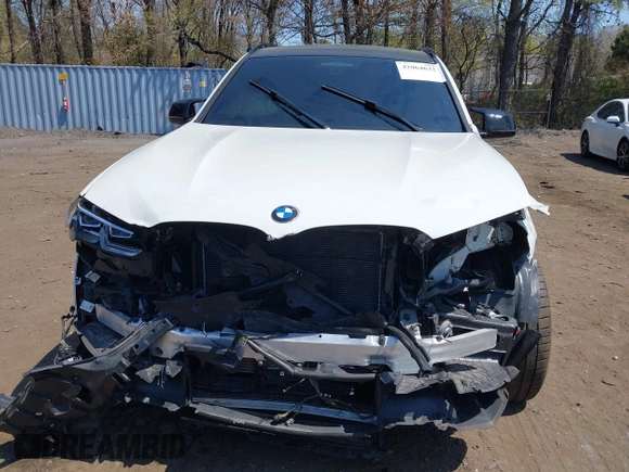 2022 BMW X3 M with VIN 5YM13EC01N9J62914, listed as a IAAI auction lot 42064632 with 13,421 mi miles. Bid and sale history available at carsss.com. Image 11.