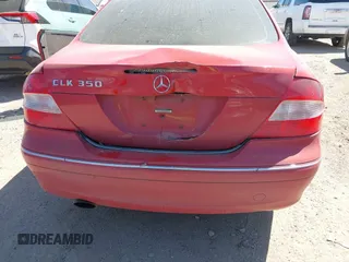 2008 Mercedes-Benz CLK 350 z VIN WDBTJ56H88F236858, wystawiony jako IAAI lot #41795197 z przebiegiem 166 648 mil mil oraz . Historia ofert i sprzedaży dostępna na DreamBid. Obrazek 6.