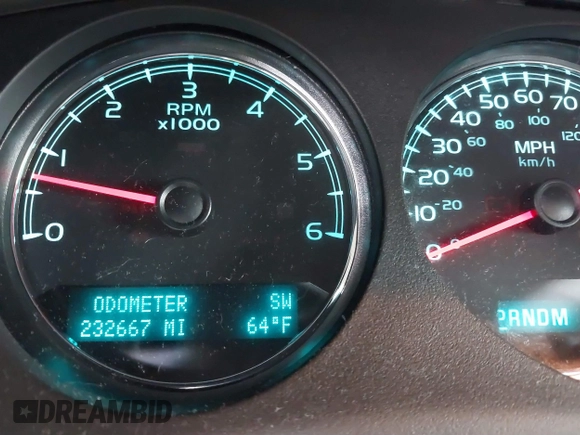 2011 Chevrolet Suburban LS with VIN 1GNSCHE06BR188407, listed as a IAAI auction lot 41453215 with 232,667 mi miles. Bid and sale history available at carsss.com. Image 15.