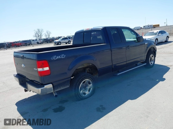 2006 Ford F-150 XLT with VIN 1FTPX14506NA41570, listed as a IAAI auction lot 41963266 with 151,380 mi miles. Bid and sale history available at carsss.com. Image 4.