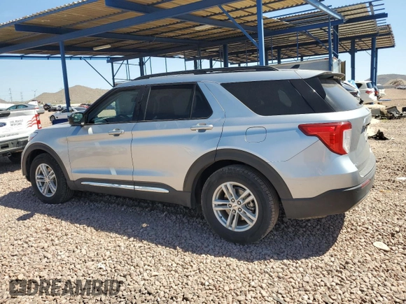 2021 Ford Explorer XLT with VIN 1FMSK7DHXMGB33126, listed as a Copart auction lot 50570655 with 61,894 mi miles and Salvage Title. Bid and sale history available at carsss.com. Image 2.