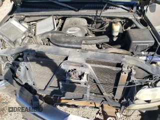 2002 Chevrolet Suburban LS with VIN 1GNFK16Z32J329649, listed as a Copart auction lot 46812625 with 263,117 mi miles and Clean Title. Bid and sale history available at carsss.com. Image 12.