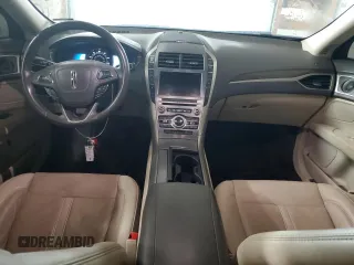 2018 Lincoln MKZ Hybrid Reserve z VIN 3LN6L5MU4JR609844, wystawiony jako Copart lot #70853724 z przebiegiem 107 042 mil mil oraz Szkoda całkowita • Salvage title. Historia ofert i sprzedaży dostępna na DreamBid. Obrazek 8.