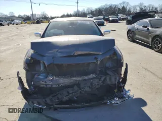 2019 Chrysler 300 Limited with VIN 2C3CCAEG9KH536562, listed as a Copart auction lot 88647425 with 147,488 mi miles and Salvage Title. Bid and sale history available at DreamBid. Image 5.