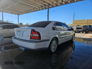 2000 Volvo S80 with VIN YV1TS90D4Y1134041, listed as a Copart auction lot 42258125 with 175,054 mi miles and Clean Title. Bid and sale history available at carsss.com. Image 4.