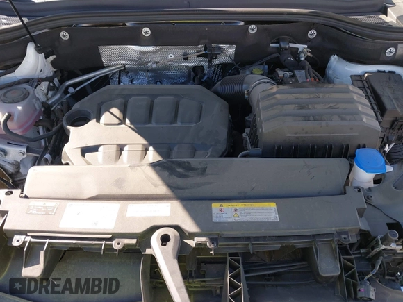 2024 Volkswagen Atlas SE with VIN 1V2KE2CA8RC231006, listed as a IAAI auction lot 41741151 with 15,291 mi miles and . Bid and sale history available at DreamBid. Image 10.