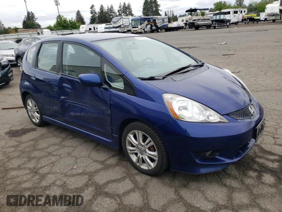 2009 Honda Fit Sport z VIN JHMGE88419S039797, wystawiony jako Copart lot #56866245 z przebiegiem 162 896 mil mil oraz Szkoda całkowita • Salvage title. Historia ofert i sprzedaży dostępna na DreamBid. Obrazek 4.