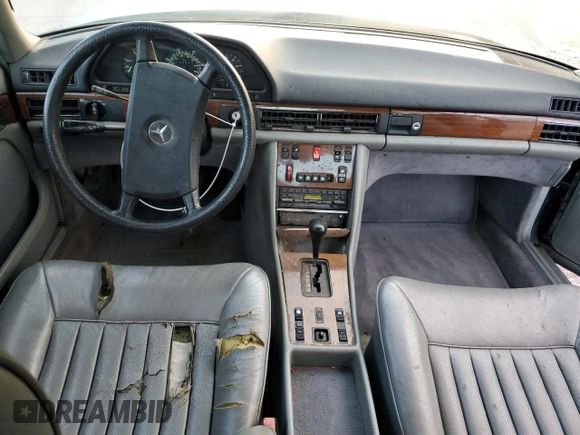 1983 Mercedes-Benz 300 SD z VIN WDBCB20A6DB049854, wystawiony jako Copart lot #80966454 z przebiegiem 162 999 mil mil oraz Szkoda całkowita • Salvage title. Historia ofert i sprzedaży dostępna na DreamBid. Obrazek 8.