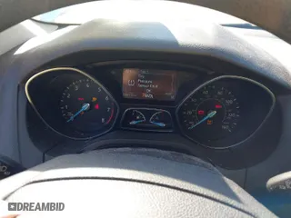 2015 Ford Focus SE with VIN 1FADP3F25FL200831, listed as a IAAI auction lot 41785206 with 141,139 mi miles. Bid and sale history available at carsss.com. Image 7.