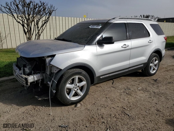 2019 Ford Explorer XLT with VIN 1FM5K7DH7KGA08207, listed as a Copart auction lot 48581985 with 141,474 mi miles and Salvage Title. Bid and sale history available at carsss.com. Image 1.