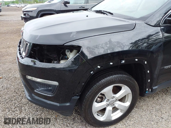2017 Jeep Compass Latitude с VIN 3C4NJDBB7HT679532, выставлен на аукционе IAAI как лот 42228130 с пробегом 116 505 миль миль и . История ставок и продаж доступна на DreamBid. Изображение 18.