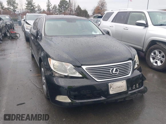 2007 Lexus LS 460 with VIN JTHBL46F675019182, listed as a IAAI auction lot 41024763 with 244,278 mi miles. Bid and sale history available at carsss.com. Image 12.