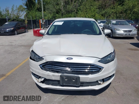 2018 Ford Fusion SE with VIN 3FA6P0H71JR115009, listed as a IAAI auction lot 40270894 with 54,508 mi miles. Bid and sale history available at carsss.com. Image 12.